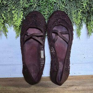Size 8 Brown Floral Lace Soho Ballet Flats Shoes